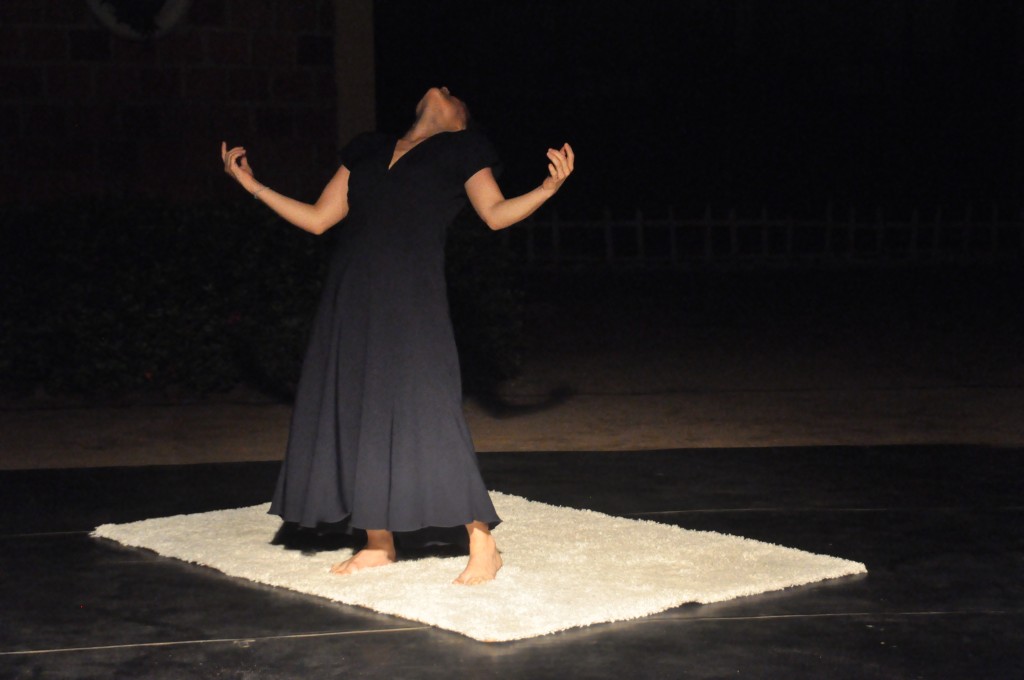 Presentacin de Danza Contempornea Ella Poema