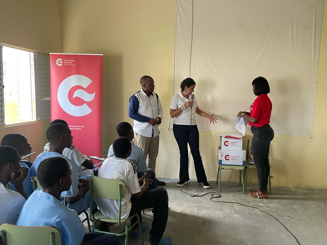 Un Centro Diverso Proyeccin de la pelcula Nkus Charla en Riaba