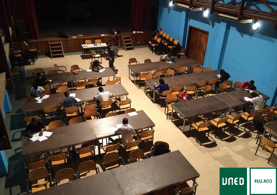 Exmenes de la UNED en Malabo
